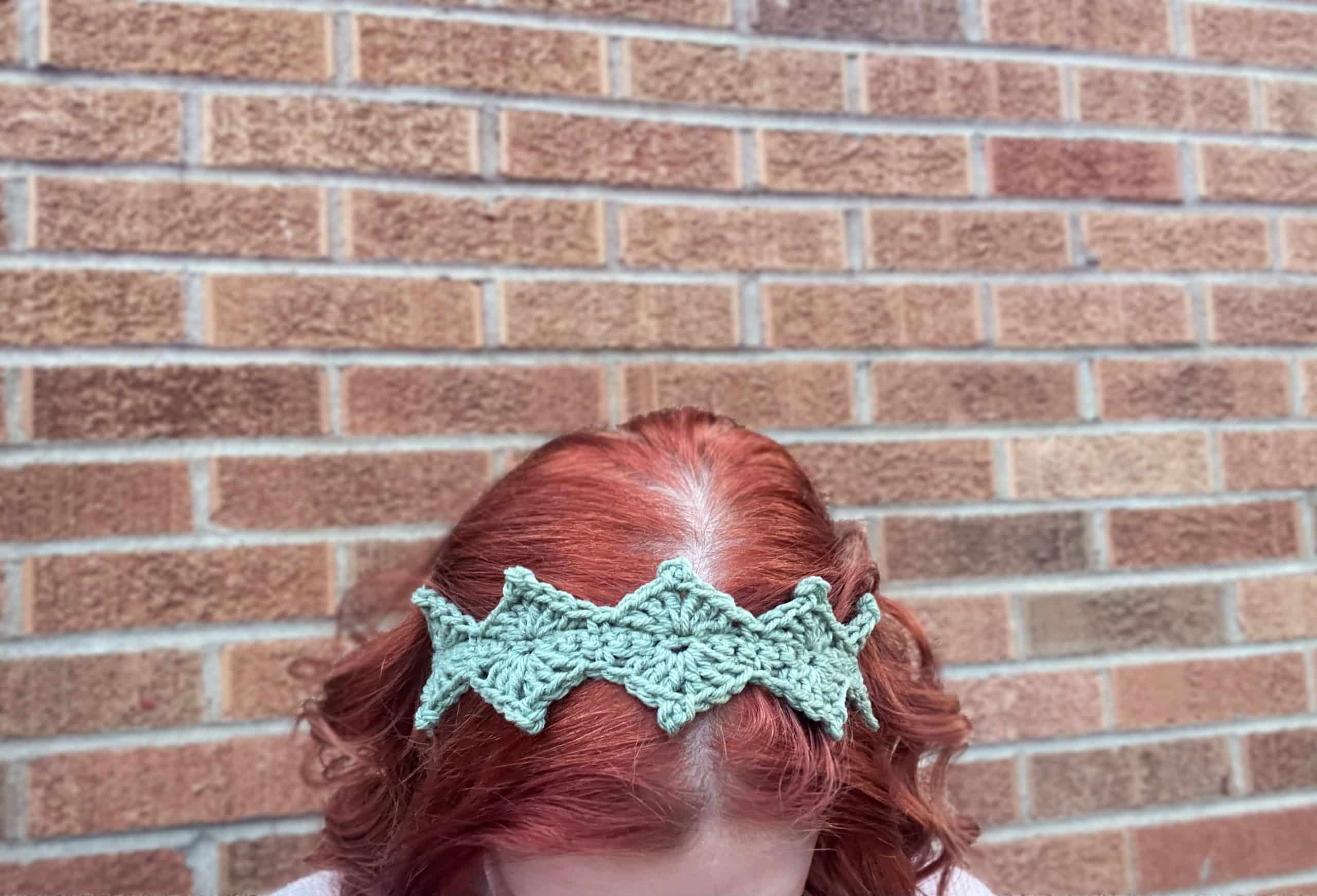 triangle headband front view